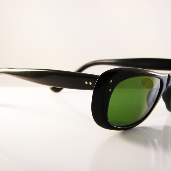 Paulette Guinet Sunglasses Black Mod VTG NWOT main image 4